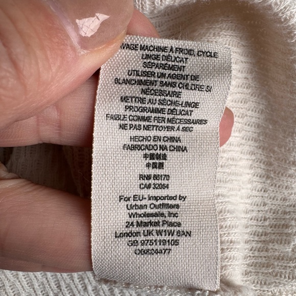 We the Free American Flag Dove Red White Blue Waffle Knit Short Sleeve Small - Picture 7 of 9